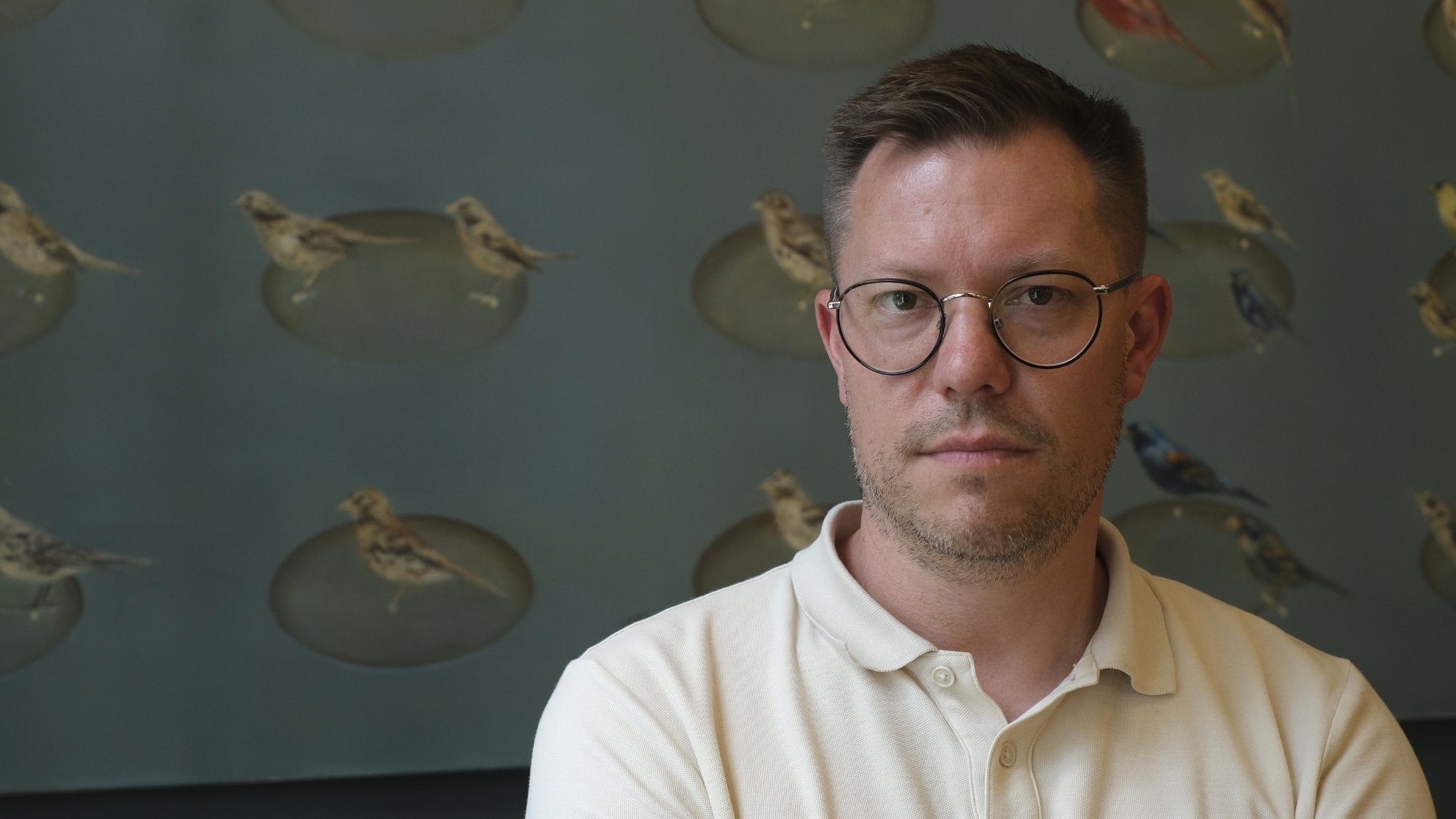 Når sikkerhet møter frihet: Dilemmaet ved å overvåke holdninger